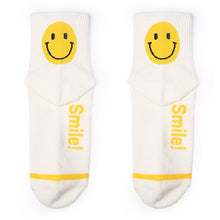 Load image into Gallery viewer, Smiley Face Socks